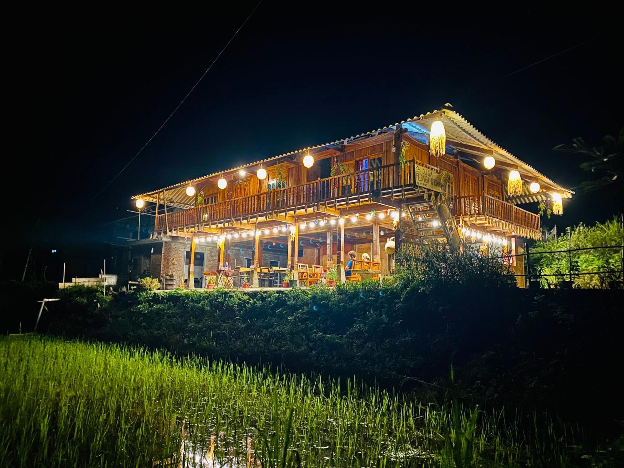 Du Gia Field View Homestay Làng Cac Exterior photo